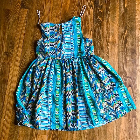 🐠EUC🐠 Brilliant Turquoise Aztec Print Dress - Picture 2 of 5